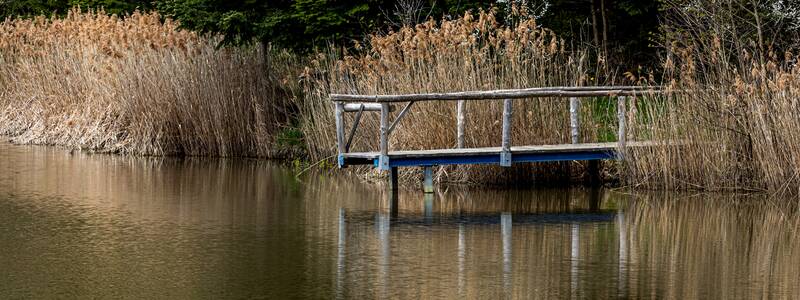 Steg am Staffelbachsee