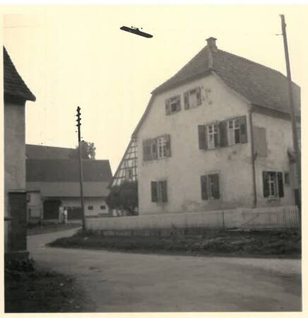 Blick auf das alte Pfarrhaus