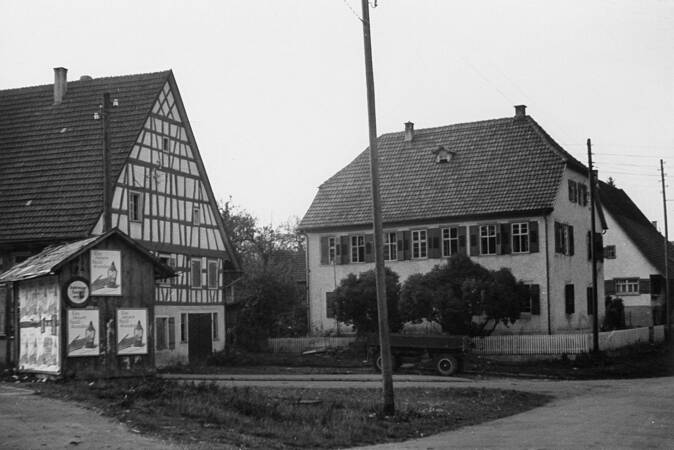 Blick auf das alte Pfarrhaus und Rathaus 